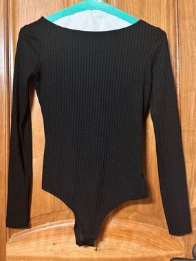 Zara Black Ribbed Long Sleeve Low Back Bodysuit Size S/USA S EUC